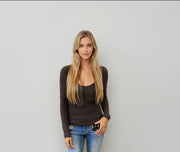 Essential Long Sleeve Scoop Top – Cocoa Brown