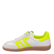 CLOUD 2505 in FLUORESCENT YELLOW, left view
